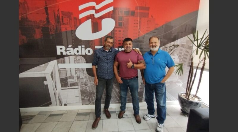 Futebol de Mesa na rádio Trianon de São Paulo